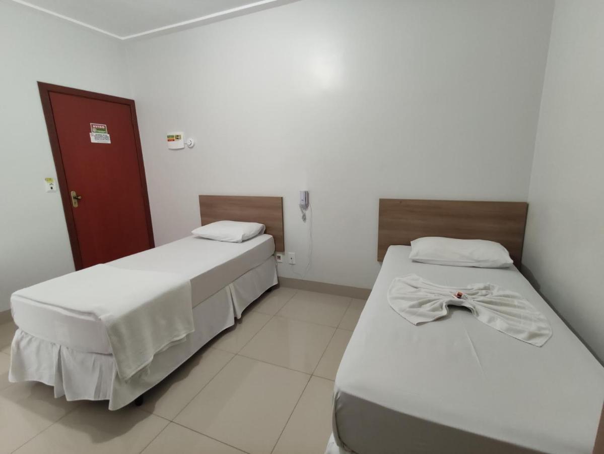 Cemarim Hotel Catalão Eksteriør bilde